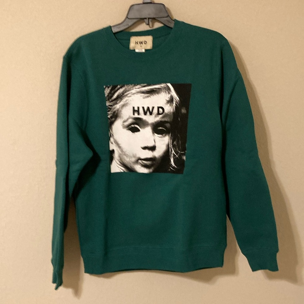 HWD Green Graphic Sweatshirt, Men’s medium